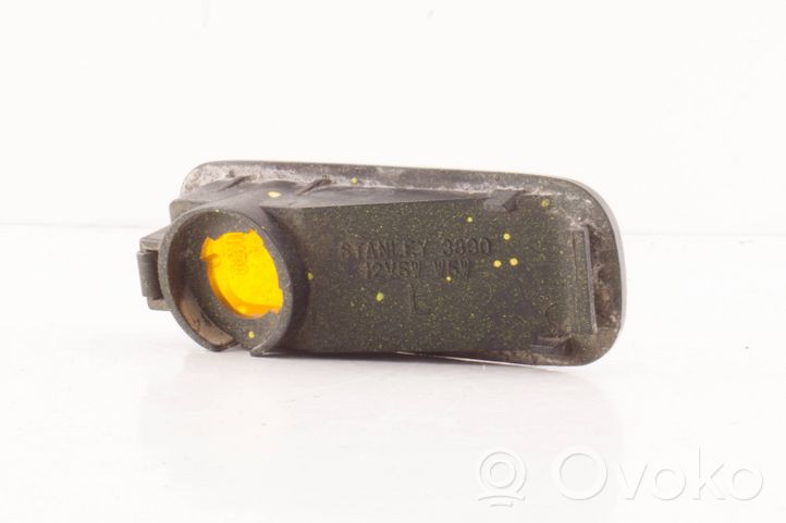 Honda Civic Seitenblinker 6R01391