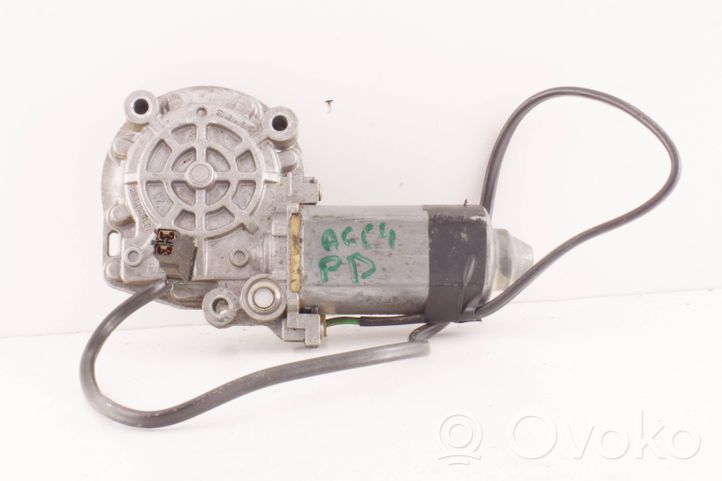 Audi A6 S6 C4 4A Motorino alzacristalli della portiera anteriore 0531826101