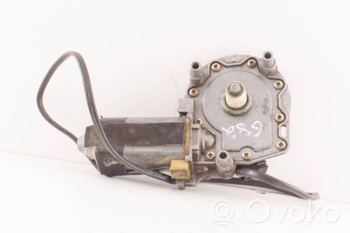 Audi A6 S6 C4 4A Motorino alzacristalli della portiera anteriore 0531826101