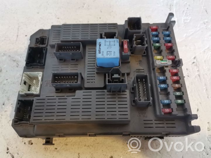 Citroen C5 Sulakemoduuli 9637466180