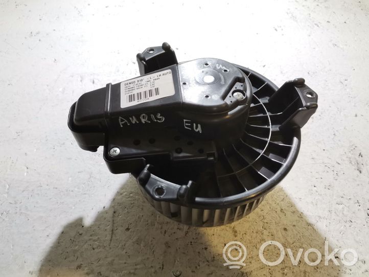 Toyota Auris 150 Mazā radiatora ventilators AV2727008103