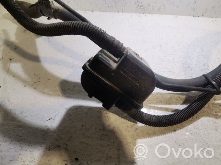 Chevrolet Volt I Polttoainesäiliön täyttöaukon suukappale A05091552