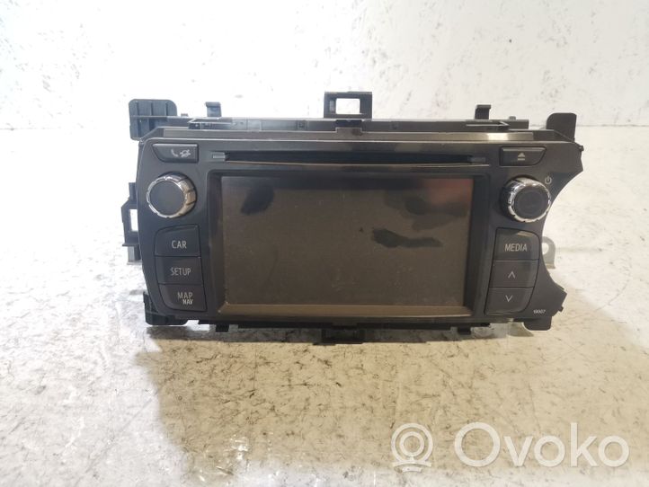 Toyota Yaris Radija/ CD/DVD grotuvas/ navigacija 861400D020