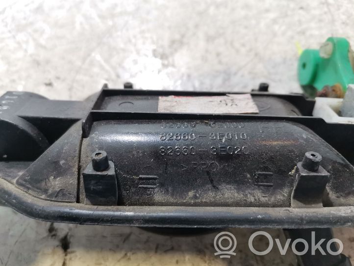 KIA Sorento Klamka zewnętrzna drzwi przednich 826603E010