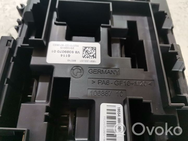 BMW M4 F82 F83 Module de fusibles 10688710