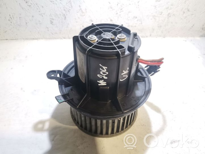 Mercedes-Benz C AMG W204 Ventola riscaldamento/ventilatore abitacolo L8964003