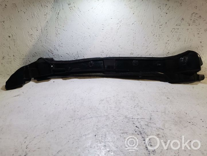 Lexus RX 450H Supporto/guarnizione in poliuretano espanso del parafango 5388248050