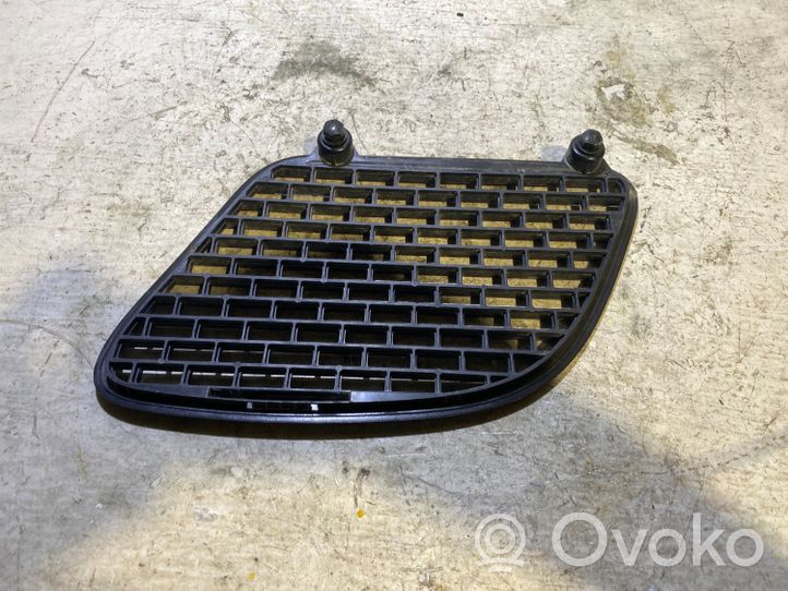 Dodge Challenger Bonnet/hood grill 68184352