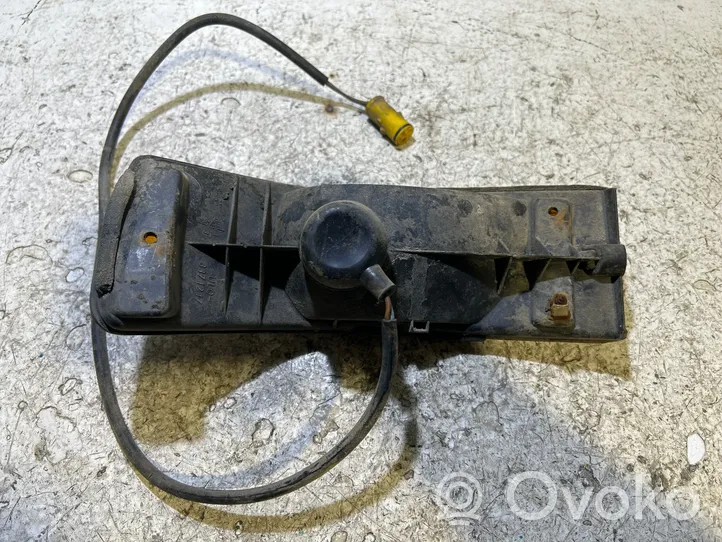 BMW 5 E28 Indicatore di direzione paraurti anteriore 3371217