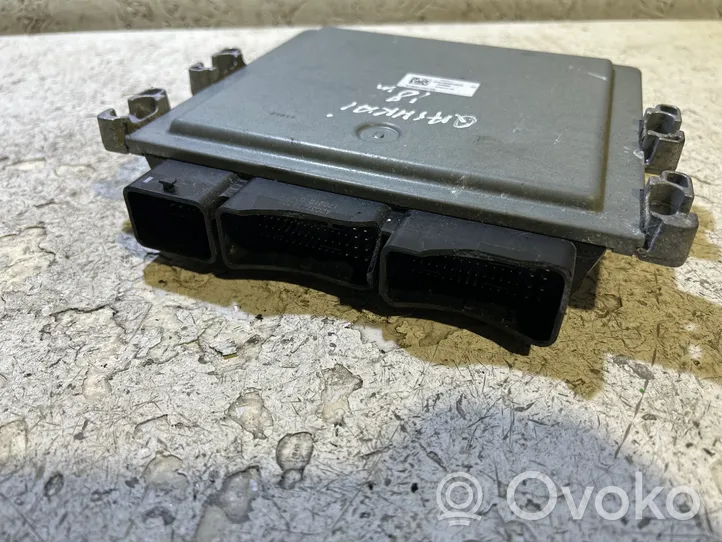 Nissan Qashqai Calculateur moteur ECU 23710HX43C