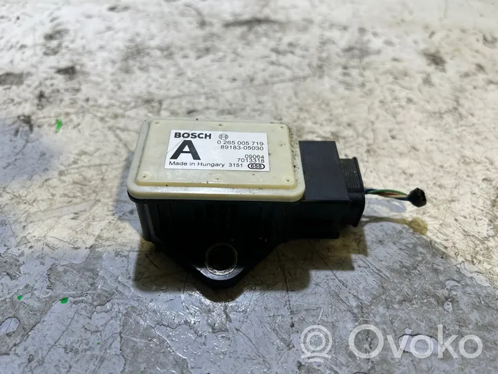 Toyota Avensis T270 ESP (stabilumo sistemos) valdymo blokas 8918305030