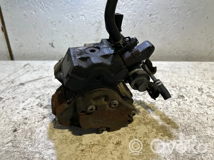 Toyota Yaris Polttoaineen ruiskutuksen suurpainepumppu 2210033010