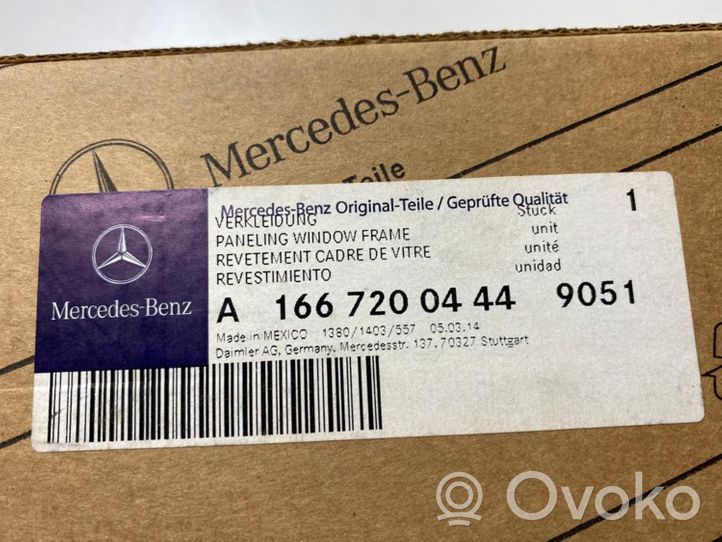 Mercedes-Benz GL X166 Copertura altoparlante della portiera anteriore A1667200444