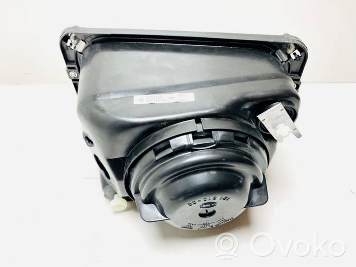 Mercedes-Benz 207 310 Phare frontale A0008209561