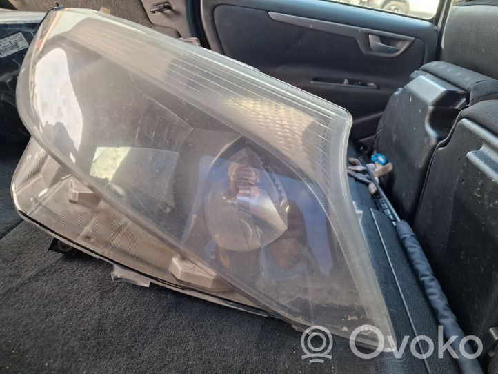 Mercedes-Benz Sprinter W907 W910 Lampa przednia A4479067800