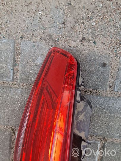 Volkswagen PASSAT B8 Lampy tylnej klapy bagażnika 3G9945094E