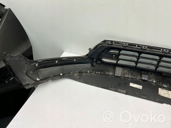 Volvo XC40 Labbro del paraurti anteriore 31650115