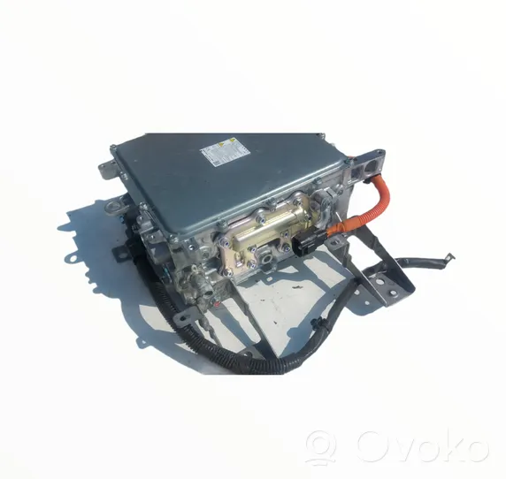 Mitsubishi Outlander Convertitore di tensione inverter W005T70272