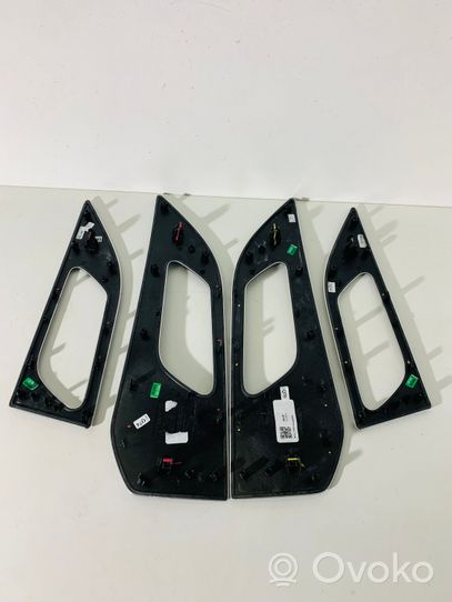 Jaguar F-Pace Set di rivestimento del pannello della portiera HK83237B43BH