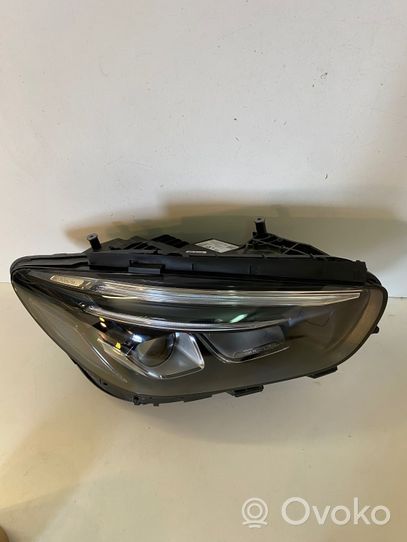 Mercedes-Benz B W247 Phare frontale A2479062603