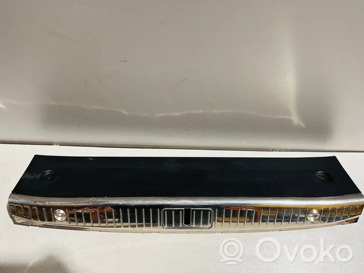 Mercedes-Benz S W222 Rivestimento di protezione sottoporta del bagagliaio/baule A2176900944