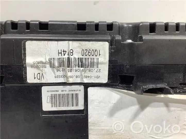 Volkswagen Eos Speedometer (instrument cluster) 1q0920874h