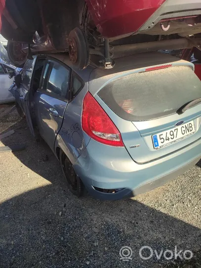 Ford Fiesta Zamek drzwi tylnych 