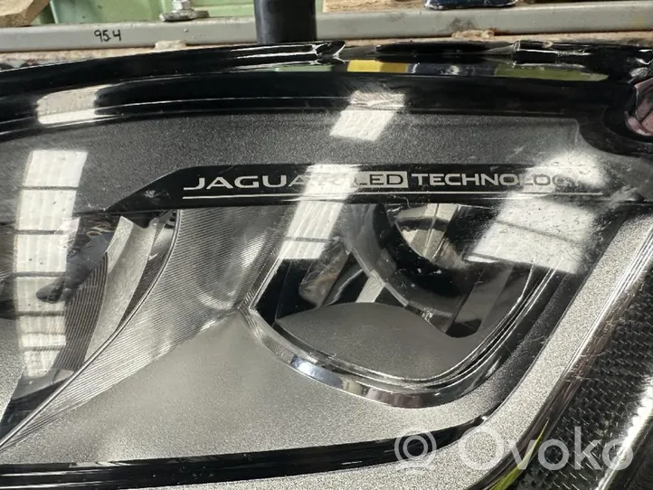 Jaguar F-Pace Jäähdyttimen kehyksen suojapaneeli 
