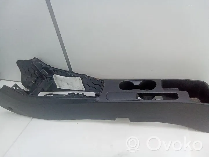 KIA Stonic Console centrale 84614h8000