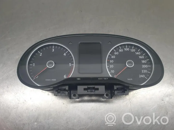 Volkswagen Polo V 6R Compteur de vitesse tableau de bord 