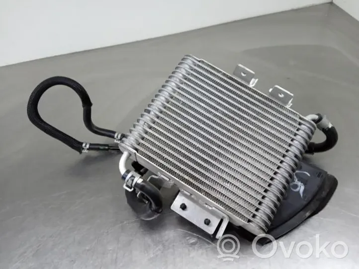 Nissan Qashqai Radiateur d'huile moteur 