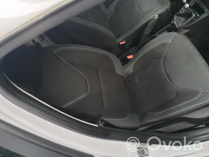Renault Clio IV Garnitures, kit cartes de siège intérieur avec porte 