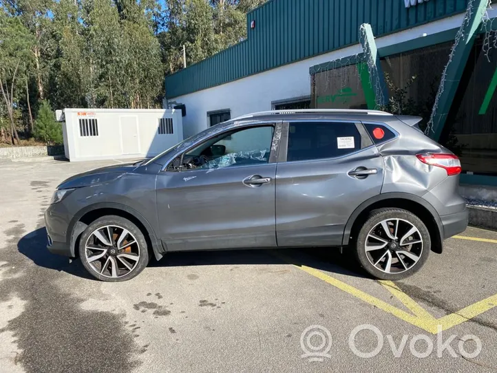 Nissan Qashqai Mécanisme manuel vitre arrière 