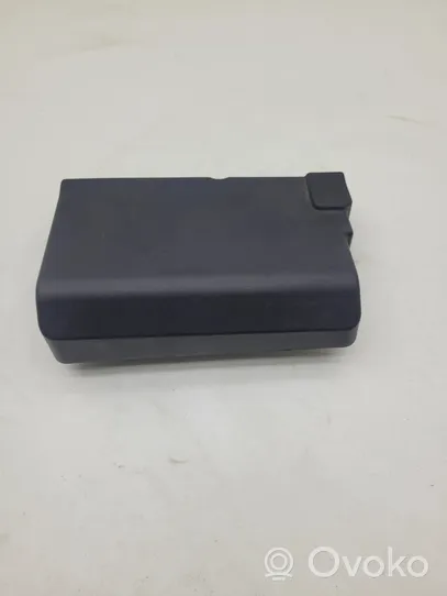 Volvo V40 Couvercle de boîtier de batterie 31328974