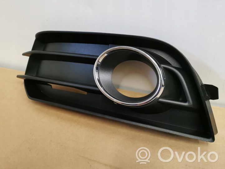 Audi A1 Grille inférieure de pare-chocs avant 