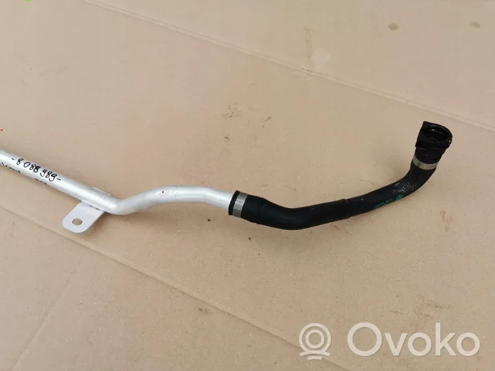 BMW M3 G80 Tubo flessibile del liquido di raffreddamento del motore 8088989