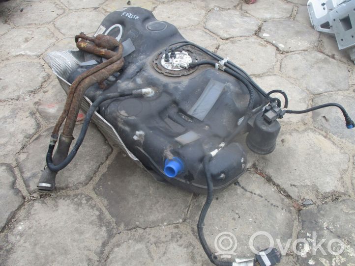 Opel Astra J Serbatoio del carburante 13577242