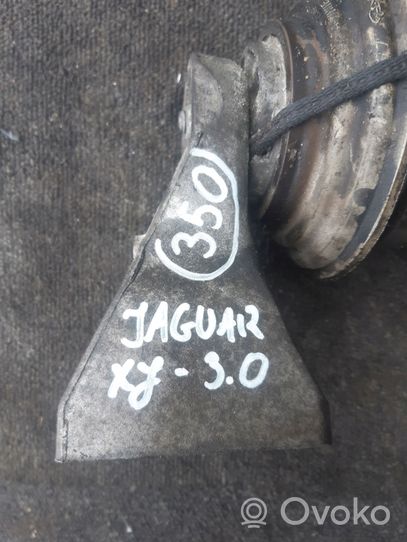 Jaguar XJ X351 Supporto di montaggio del motore 6W836A003AD