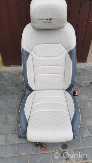 Volkswagen Touareg III Asiento delantero del pasajero 