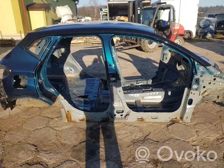 Renault Captur Ćwiartka tylna 