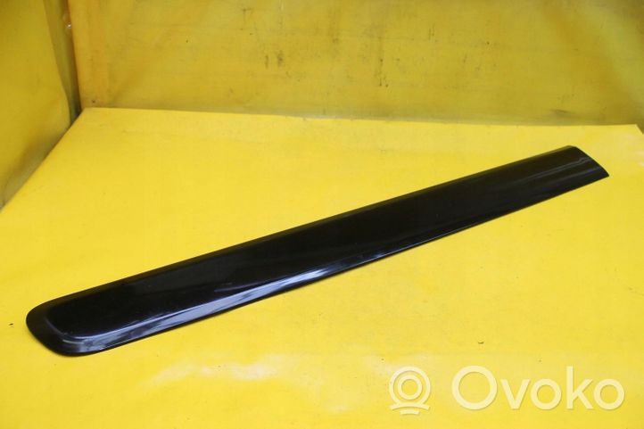 KIA Carnival Moulure de porte avant 87711-4d100