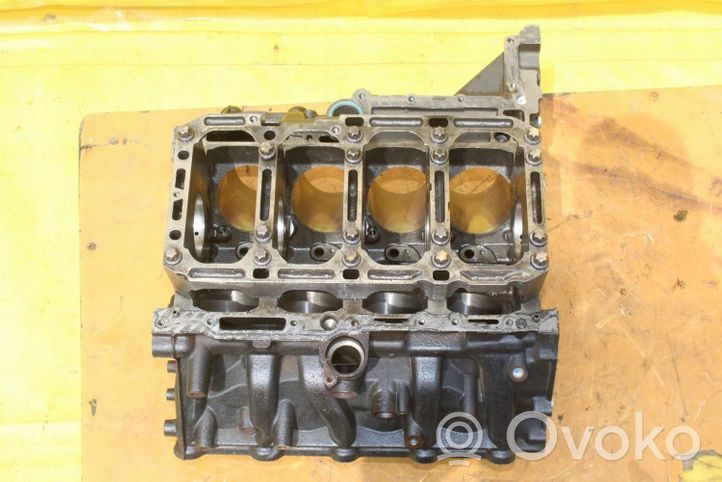 Audi A8 S8 D3 4E Engine block 