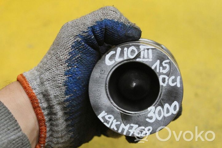 Renault Clio III Piston avec bielle 