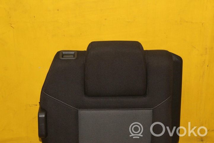 Opel Zafira B Galinė sėdynė 