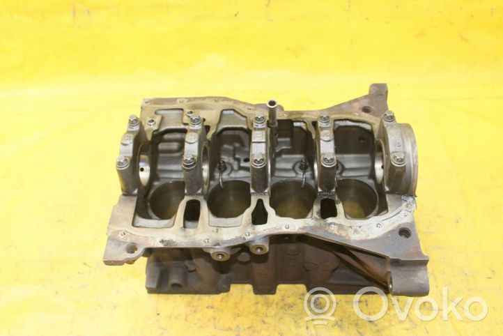 Renault Clio III Bloc moteur 