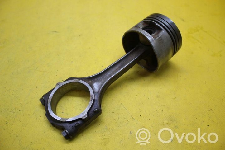 Audi A6 S6 C4 4A Piston with connecting rod 077B