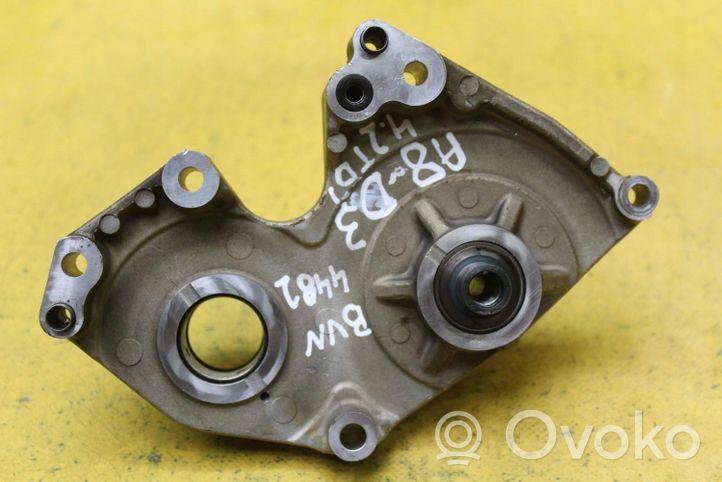 Audi A8 S8 D3 4E Arbre d'équilibrage pompe à huile 057109361G