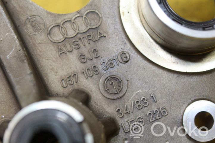 Audi A8 S8 D3 4E Arbre d'équilibrage pompe à huile 057109361G