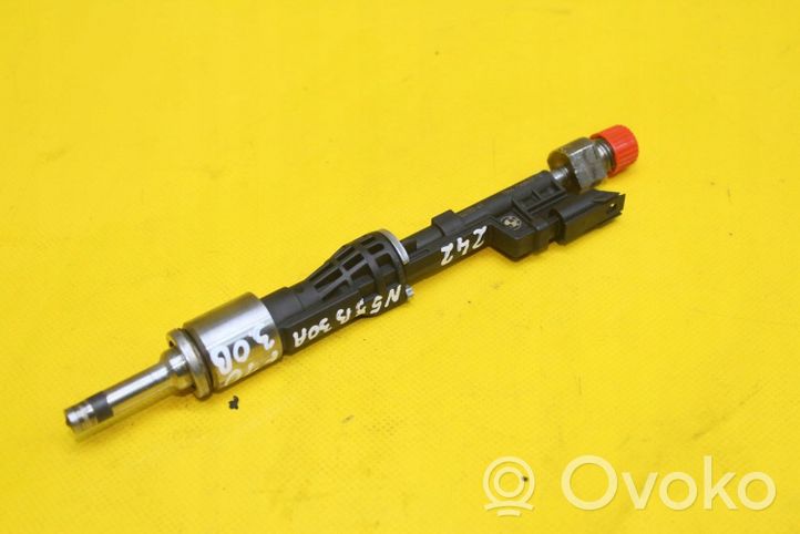 BMW X3 F25 Fuel injector 