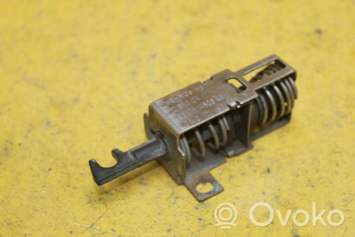 Volkswagen Transporter - Caravelle T4 Thermostat/thermostat housing 